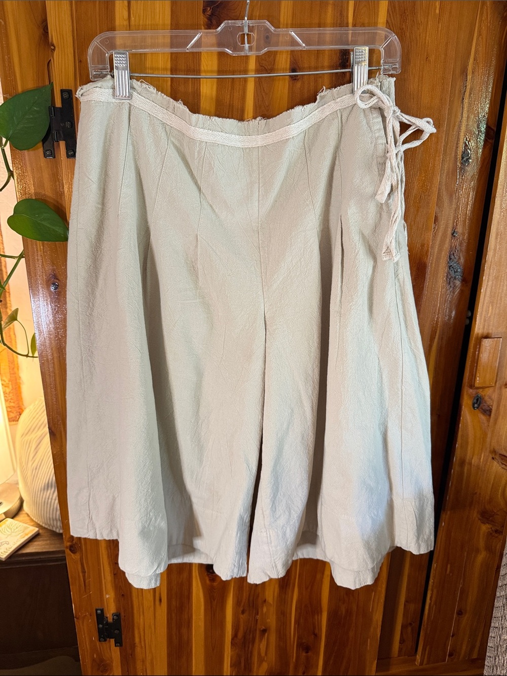 Free People Light Beige Women's Tie-Side Shorts/skort